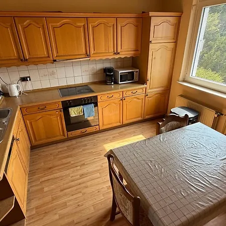 House In Sarstedt! Contactless Check-in 20p