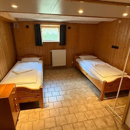 House In Sarstedt! Contactless Check-in 20p Holiday home Sarstedt