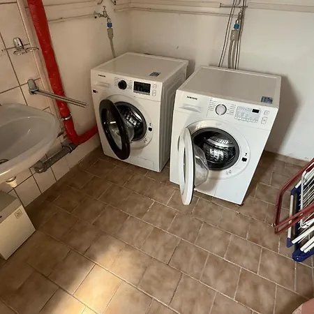 House In Sarstedt! Contactless Check-in 20p