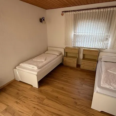 House In Sarstedt! Contactless Check-in 20p Holiday home *