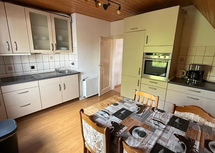 Сasa de vacaciones House In Sarstedt! Contactless Check-in 20p *