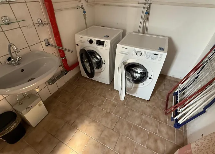 House In Sarstedt! Contactless Check-in 20p